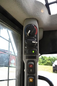 Marca superior Buen estado bastante usado 2019 CASE TR340 Cargador de orugas compacto hidráulico para la venta - Product Image 5