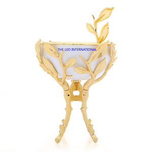 Set de luxe de 3 bol de noix dattes brûleur blanc Mabkhara encens oud charbon de bois plateau 12X7 Inch plateaux poignées en métal plaqué or - Product Image 3