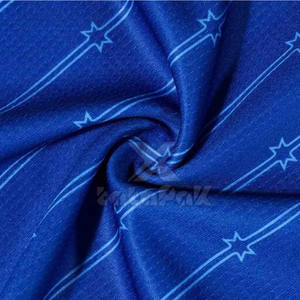 เสื้อบาสเก็ตบอลพรีเมียม แห้งเร็ว ระบายอากาศได้ดี ผลิตจากโพลีเอสเตอร์ 100% รับผลิตตามแบบ OEM พิมพ์ลายได้ตามต้องการ มีไซส์สำหรับผู้ใหญ่ ชุดยูนิฟอร์มทีมบาสเก็ตบอล - Product Image 6