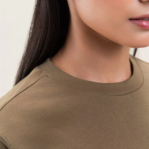 Camiseta informal de gran tamaño para mujer con ajuste relajado, perfecta para la moda urbana y el uso diario - Product Image 6