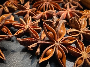 Anís estrellado crudo AD de alta calidad, seco por la primavera, condimento con 18 meses de duración de vida útil - Máx. - Product Image 3