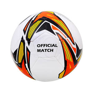 Ballon de football en cuir PVC/PU fabriqué au Pakistan - Product Image 2