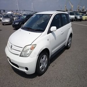 5 velocidades manual / 4 velocidades transmisión automática multiusos compacto usado Toyota IST coches para la venta - Product Image 3