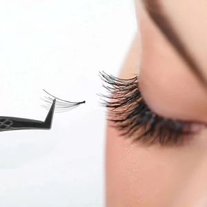 Pinces à cils professionnelles pour les procédures cosmétiques et les applications de coiffage, pinces à cils pour une utilisation esthétique - Product Image 3