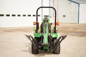 Tracteur à chenilles JOHHN 2008 pour 2305, 24 CV avec moteur, boîte de vitesses, pompe et roulement - Product Image 6