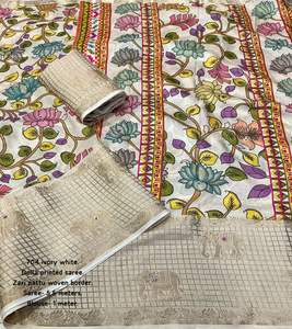 Saree in Seta Morbida <span class=keywords><strong>Dolla</strong></span> da Donna con Pattu Tessuto Zari e Bordo, e Lavorazione a Specchio Aari sul Pallu del Saree - Disponibile - Product Image 4