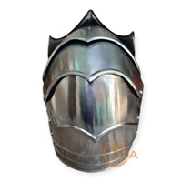 Casque fermé de chevalier médiéval de style moderne, armure de guerrier en argent poli avec impression de découpe pour l'artisanat du métal des batailles