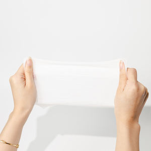 High Quality Soft Spunlace Cotton <b>Feminine</b> <b>Wipes</b> for Adults PH Balance Directly From Vietnam - Product Image 5