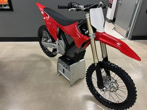 VENTA DE MOTOCICLETA NUEVA STARK VARG 80 HP 2024-2025, Lista para Exportar a Todo el Mundo - Product Image 6