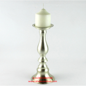 Bougeoirs coniques simples fantaisie bougeoir conique doré en métal galvanisé ensemble de chandelier en métal doré en laiton - Product Image 4