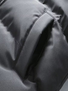 Chaqueta Acolchada para Hombre OEM, Estilo Urbano Personalizable, Chaquetas Bomber de Color Sólido, Ropa de Invierno de Alta Calidad Hecha de Poliéster - Product Image 5