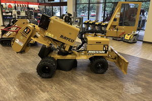 OFFRE DE LIQUIDATION LIMITÉE 2026 RAYCO RG55R Défonceuses de souches sur roues - Product Image 2