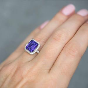 Designer de luxe 2023 dernière bague en diamant à la mode 18k or blanc pur émeraude tanzanite bagues de fiançailles livraison directe bagues OEM - Product Image 5