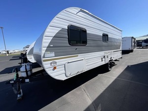 New 2026 F-o-r-e-s-t Ri-v-e-r Wildwood F-s-x 174DBLE trailer ready for sale - Product Image 6