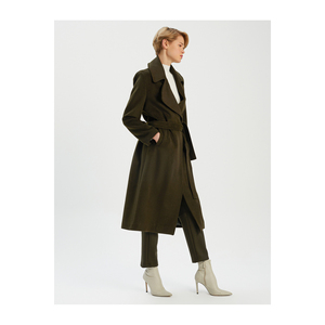 เสื้อแจ็คเก็ตผ้าขนสัตว์ผสมสำหรับผู้หญิง พร้อมปกเสื้อที่ดูหรูหราและทนทาน - Product Image 3