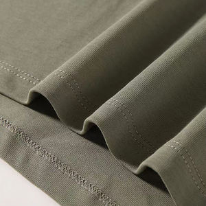 Camisetas de gran tamaño personalizadas de alta calidad 100% algodón para hombre Color sólido 240g Vendedor caliente con logotipo del cliente Camiseta para hombre - Product Image 2