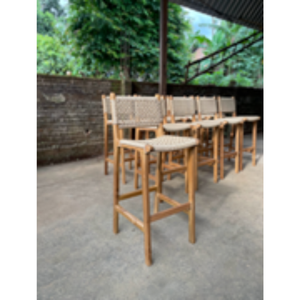 Tabouret de bar en rotin tressé à la main, sièges élégants pour cafés, bars et lieux d'accueil - Product Image 2
