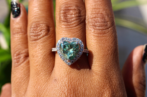 Anillo de compromiso de moissanita VVS y diamante de laboratorio de todos los colores con corte de corazón, anillo de joyería de moissanita para mujeres y hombres - Product Image 3