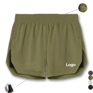 Short de course 100% polyester personnalisé Short d'entraînement léger à séchage rapide avec motif solide et ourlet fendu Style décontracté - Product Image 3