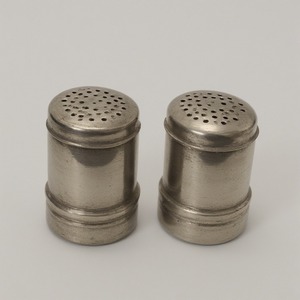 Moulin à sel et poivre décoratif en acier inoxydable avec corps poli lisse Travail artisanal conçu pour les repas décoratifs - Product Image 5