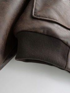 Chaqueta Bomber Personalizada con Diamantes de Imitación, Chaqueta de Béisbol Bordada con Letras Vintage - Product Image 5