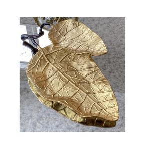 Juego de dos tazones decorativos de aluminio color oro con diseño de hojas para frutas y chocolate, de diferentes tamaños, al mejor precio. - Product Image 2