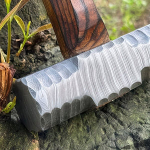 ค้อนเหล็กดามัสกัสตี้ฟอร์จด้วยมือเครื่องมือลวดลายที่กำหนดเองหัวหลอมแบบพรีเมี่ยมพร้อมค้อนด้ามไม้ - Product Image 3