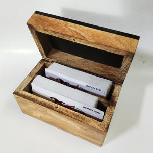 Caja de naipes de madera de resina negra de dos pisos de lujo hecha a mano elegante incrustaciones de latón de la India gran idea de regalo para jugadores de póquer - Product Image 4