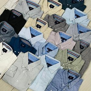 Les chemises décontractées à manches courtes sont des vêtements à la mode et confortables, particulièrement adaptés à un usage quotidien, un confort de mode attrayant - Product Image 3