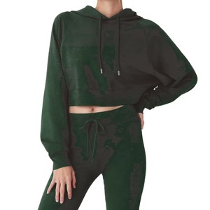 เสื้อฮู้ดผู้หญิงแบบพรีเมี่ยมแขนแร็กแลนแบบลำลองมีเชือกผูกปรับได้เพื่อความสบาย - Product Image 4