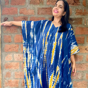 Vestido de algodón de verano para mujer con bordado floral, diseño de moda y decoración de botones, Top transpirable de manga larga para mujer - Product Image 1