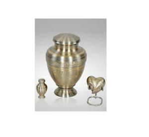Urnas de cremación de latón asequibles pero lujosas con detalles finos y acabados pulidos para recuerdos duraderos - Product Image 2