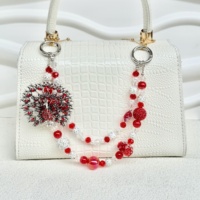 Breloque de téléphone en strass paon, perles de cristal rouge, porte-clés fait main, pendentif de sac, accessoire