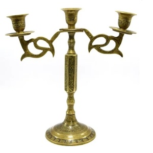 Support de bougie en métal avec finition nickelée et perles de cristal, design moderne, pour célébrations royales à prix abordable - Product Image 4