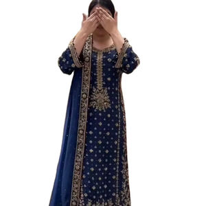 Tela de Georgette Sintética Inspirada en Bollywood, Lista para Usar en Fiestas de Invierno, con Bordado en Ambos Lados y Trabajo de Moti, Seda Tradicional - Product Image 1