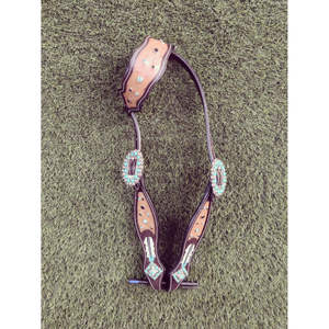 Headstall de qualité supérieure en cuir de vachette Western Bridle Design floral usiné à la main Tack d'équitation durable Idéal pour les spectacles d'entraînement - Product Image 4