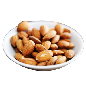 Amandes à la texture croustillante et au goût naturel, amandes fraîches pour l'emballage de détail et la vente en gros - Product Image 2