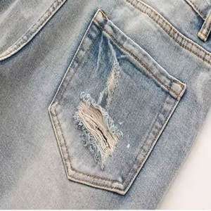 Pantalones cortos de mezclilla desgastados para pantalones cortos de mezclilla OEM, pantalones cortos de mezclilla con cordón de cintura desgastada de estilo callejero informal para hombres para personalizar - Product Image 3