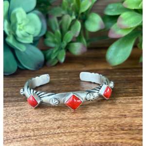 Navajo Fashion <b>Cuff</b> <b>Bracelet</b> Natural Coral & Sterling <b>Silver</b> Elegant and Durable Accessory - Product Image 1