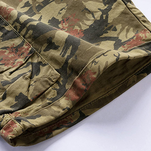 2025 hommes fait à la main 100% coton décontracté Cargo Shorts multi-poches motif solide doux au toucher extérieur Street Wear OEM Service - Product Image 4