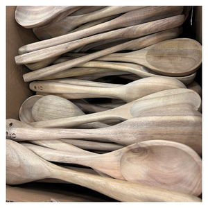 Cucharas de madera artesanales para cocinar comidas tradicionales y pedidos de utensilios de cocina personalizados - Product Image 3