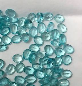 อัญมณีกึ่งมีค่าขนาด4มม. 5มม. ทรงไข่เจียระไนเหลี่ยมเพชรพลอยอะพาไทต์สีฟ้าธรรมชาติ - Product Image 1