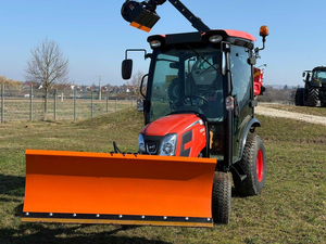 Tracteur compact KIOTI CX2510/CX2510 4x4 – Diesel, prêt à l'emploi, neuf et d'occasion, en promotion - Product Image 3