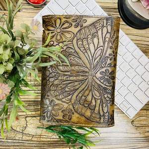 Journal en cuir fait main, carnet de voyage rétro, carnet de croquis d'art aquarelle, logo en relief, couverture rigide verrouillable, cadeau - Product Image 6