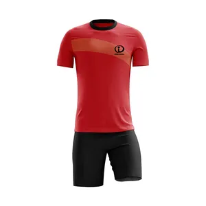 OEM tasarım futbol takımları Polyester yüceltilmiş tasarım spor takımı özel üniforma Pakistan