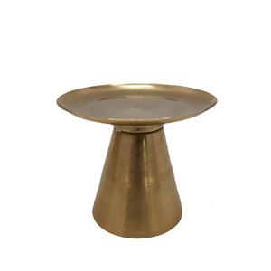 Dernière bougie décorative en métal support de pilier or fini pour la maison mariage noël éclairage de table décor à la main en vrac - Product Image 1