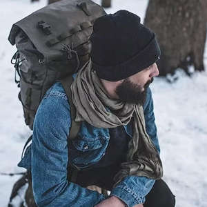 Gorros de punto de lana Premium 2025 personalizables, acogedores y listos para las calles - Product Image 6