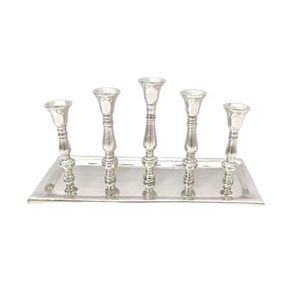 เชิงเทียนอะลูมิเนียม 5 ชิ้น สำหรับตกแต่งบ้าน ที่วางเทียนโลหะทรงเสา สำหรับคริสต์มาสและวันเกิด โคมไฟและขวดโหลใส่เทียน - Product Image 1