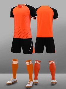 ชุดกีฬาสำหรับผู้ชายเสื้อบาสเก็ตบอลสำหรับเด็กและผู้ชายเสื้อทีมเกมแขนสั้นเสื้อฝึกซ้อมและกางเกงขาสั้น - Product Image 3