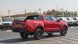 Camioneta TOYOTA HILUX DC GR GR SPORT 2.8L V6 Usada en Buen Estado, 2023 - Product Image 3